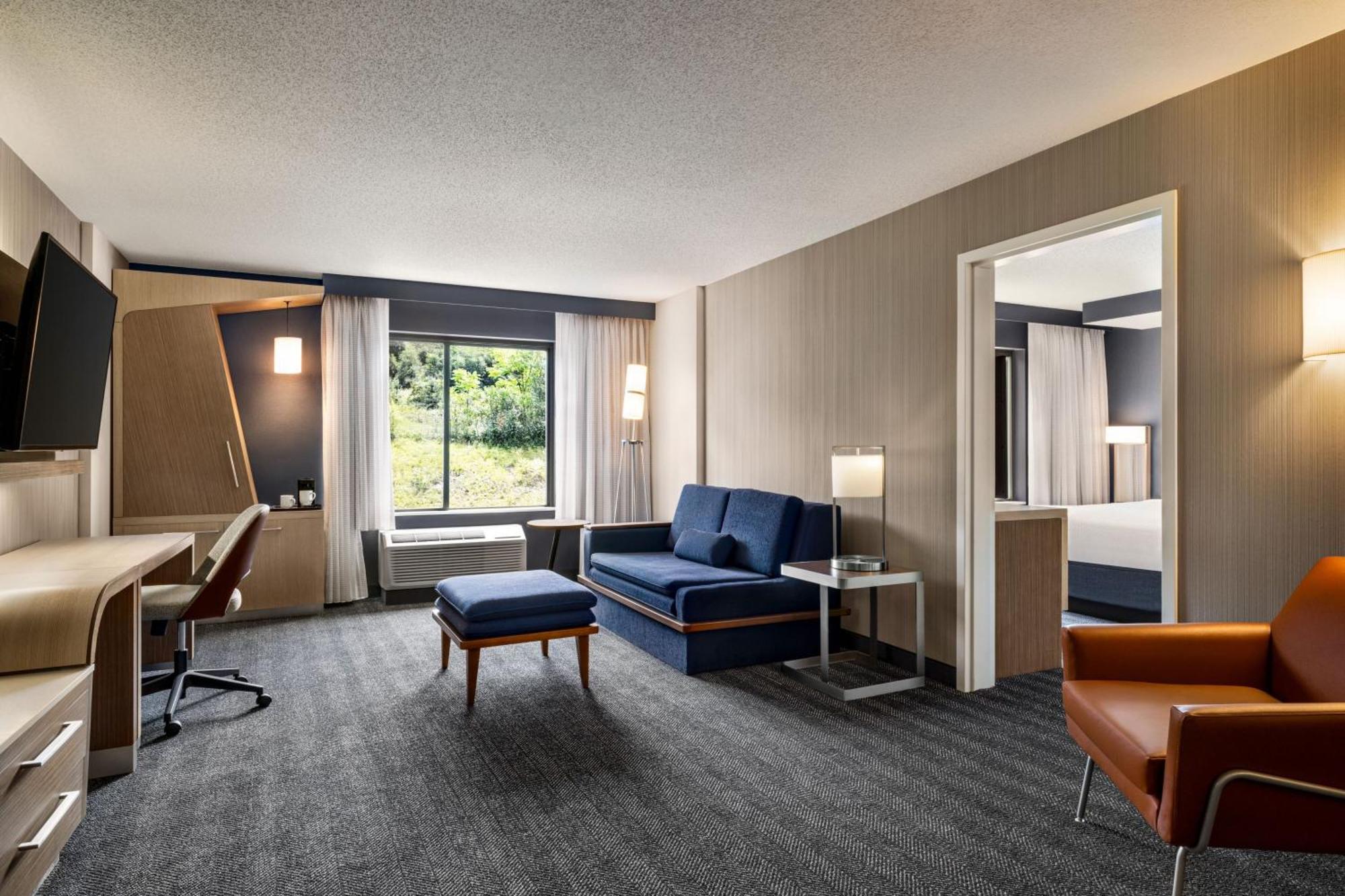 Courtyard By Marriott Wilkes-Barre Arena Hotel Exterior photo