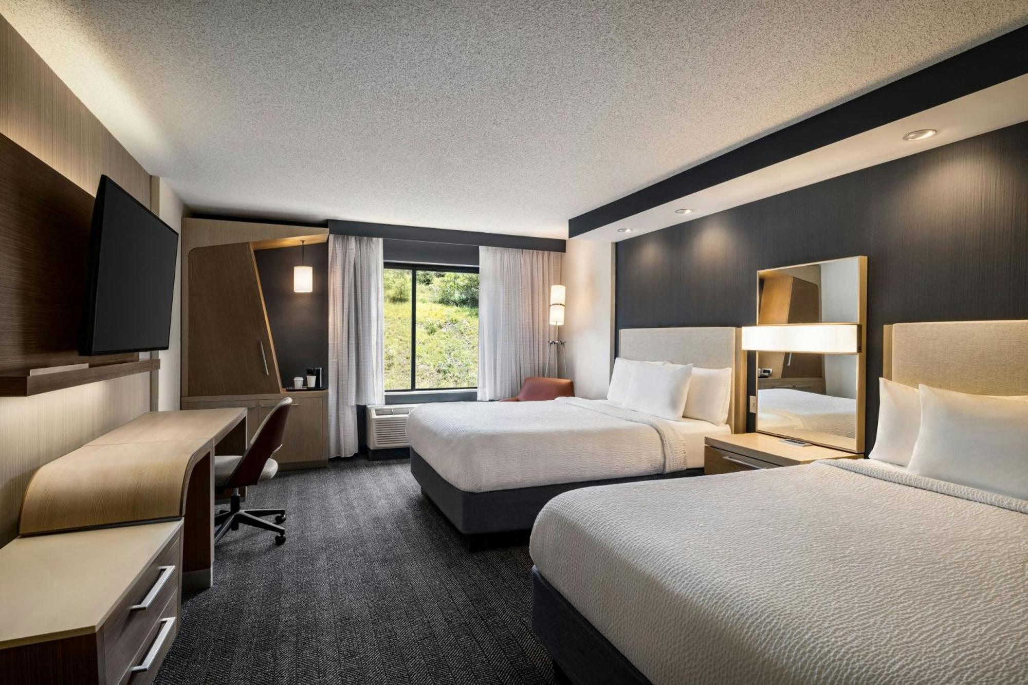 Courtyard By Marriott Wilkes-Barre Arena Hotel Exterior photo